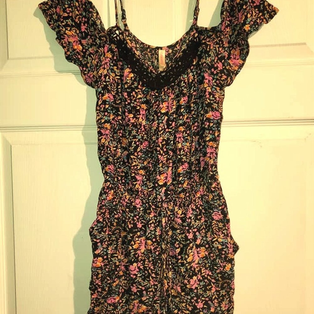 Xhilaration Floral Romper